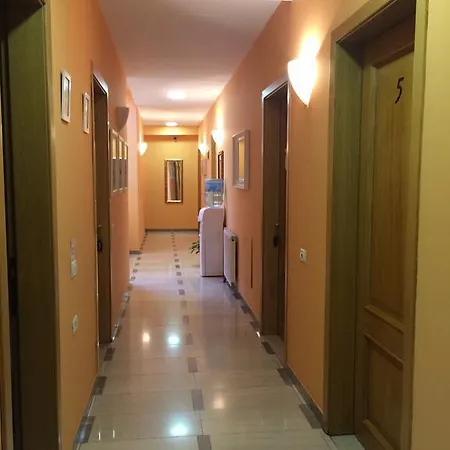 Oda ve Kahvaltı Stephen Center Tiran