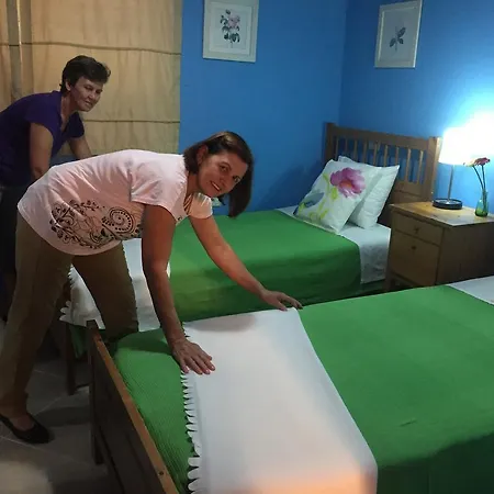 Stephen Center Oda ve Kahvaltı 3*