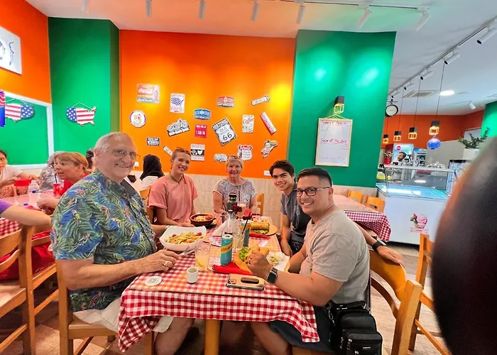 ベッド・アンド・ブレックファスト Lauras Bb