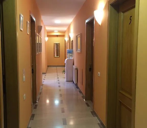 Nocleg ze śniadaniem Lauras Bb Tirana