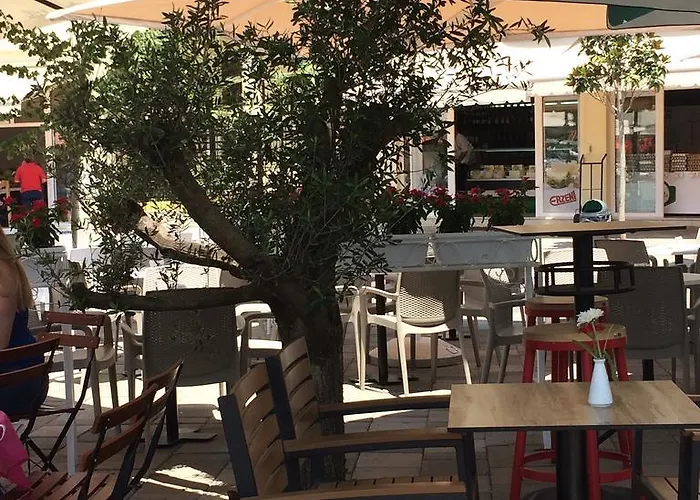 Lauras Bb Nocleg ze śniadaniem Tirana