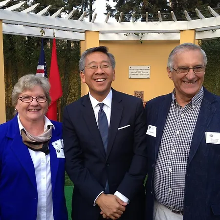 Oda ve Kahvaltı Stephen Center Tiran