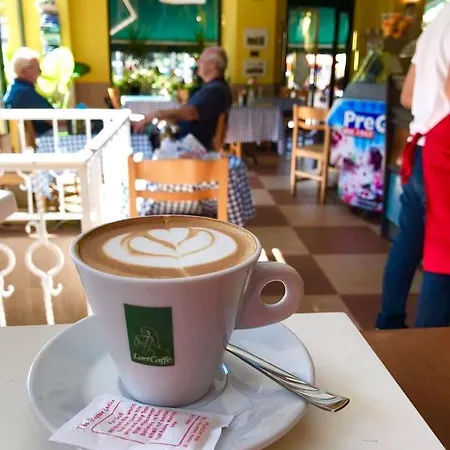 Stephen Center Oda ve Kahvaltı 3*