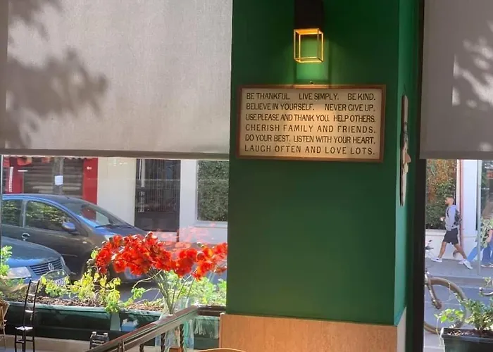 住宿加早餐酒店 斯蒂芬中心住宿加早餐旅馆 地拉那