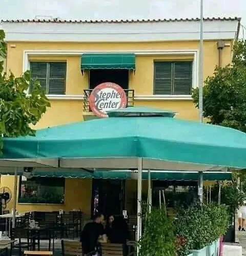 Lauras Bb 3* טיראנה