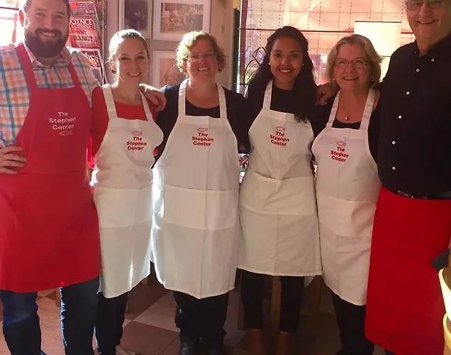 住宿加早餐酒店 斯蒂芬中心住宿加早餐旅馆 地拉那